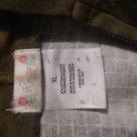 Lightweight jacket - Picture 3 of 3